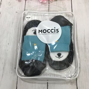 Moccis Hand Sewn Swedish Kids Moccasin